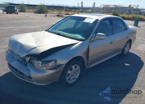 2001 Honda Accord 2.3 Ex из США, поврежденный, VIN JHMCG56691C030145